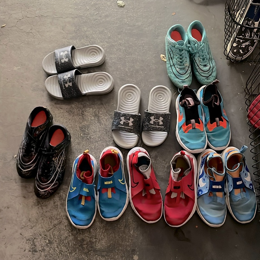 Lot of kids shoes size 2 and 3.